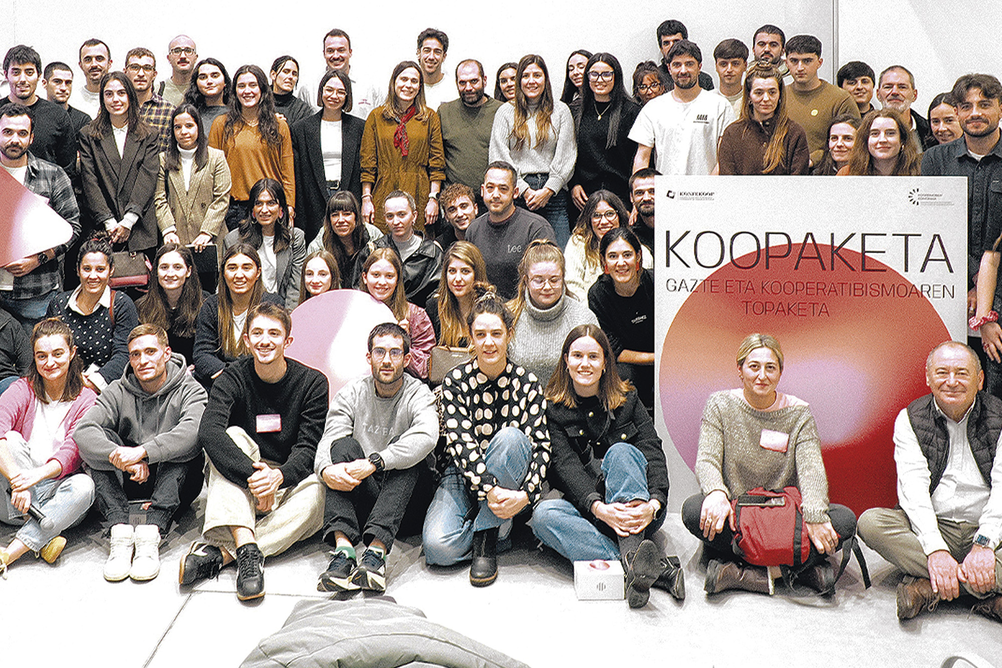 KOOPAKETA: el encuentro que conecta a la juventud con el cooperativismo, en la revista KONFEKOOP